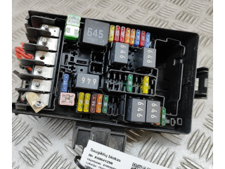 Блок предохранителей 5Q0937125B, 5Q0937132B   Skoda Octavia Mk3 (5E)    