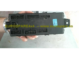 Блок предохранителей    Mitsubishi Montero    