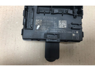 Блок управления центрального замка 4M0959592M, 4M0959592M Audi e-tron