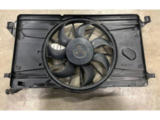 Вентилятор радиатора     3M5H8C607UH, 0130307143    Volvo V50 