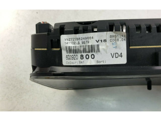 Přístrojová deska Volkswagen Polo IV 9N3 2012 6Q0920800, K3286