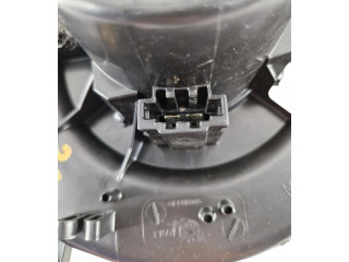 Вентилятор печки    6R1819015   Audi A1