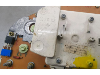 Přístrojová deska Audi 80 90 B3 1990 893919067, 88311113