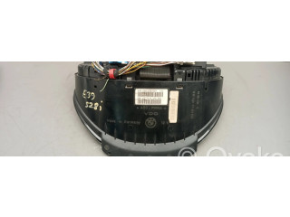 Přístrojová deska BMW 5 E39 1997 8376192, 8370082