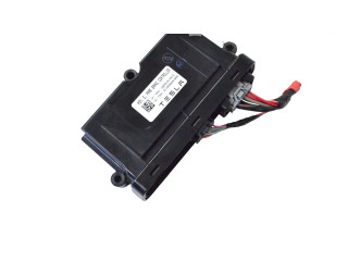 Блок управления заднего тормоза (EMF) 100761800E Tesla Model S