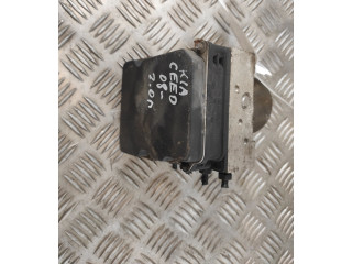 Блок АБС 0265950938, 88104L0080 KIA Ceed 2006 - 2012 года