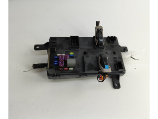 Pojistková skříňka 919584D089 KIA Carnival 2007