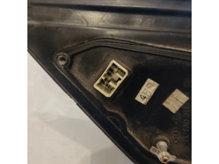 Зеркало электрическое правое KIA Sorento 2002-2009 года