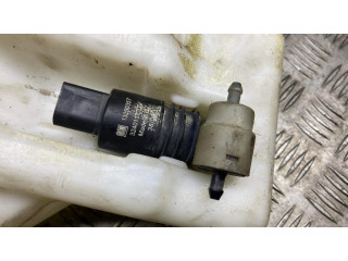 Бачок оконной жидкости    