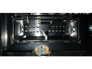 Блок управления климат-контролем 8697137   Volvo XC90