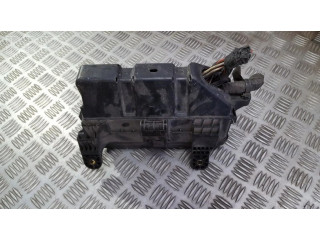   Pojistková skříňka 8267228040, 82672-28040   Toyota Previa (XR30, XR40) II 2003