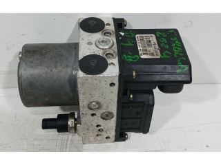 Блок АБС 0265950051, 0265225117 Toyota Corolla Verso E121 2001 - 2004 года