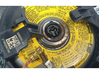 Подушка безопасности водителя GX73043B13 Jaguar XE