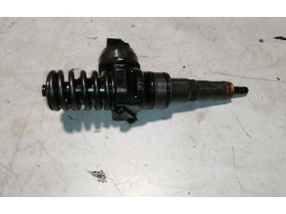 Форсунка 038130073AG Volkswagen Golf Plus