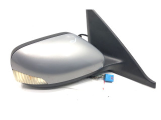 Зеркало (управляемое электричеством)         Volvo V50 