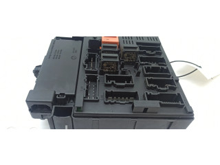 Блок предохранителей 6911922, 6905228   BMW Z4 E85 E86    