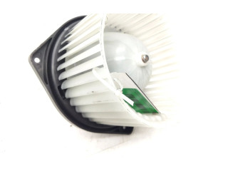 Вентилятор печки Mitsubishi Outlander