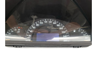 Přístrojová deska Mercedes-Benz C W203 2003 A2035401347, A2035401347