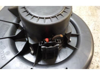 Вентилятор печки    6R1819015   Audi A1