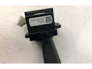 Подрулевой переключатель 31264169   Volvo V70