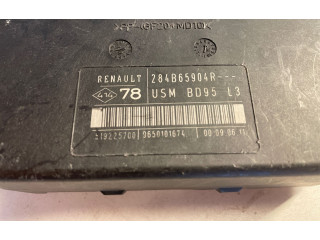   Pojistková skříňka 284B65904R, 519225700   Renault Megane III 2010