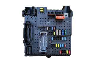 Блок предохранителей 30728512, 06W342   Volvo XC90    