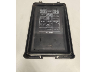 Блок предохранителей 4948709 Saab 9-5