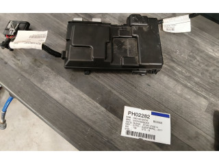 Блок предохранителей    Volvo S60    