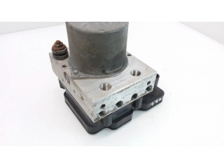 Блок АБС 104474500B, 110354100A Tesla Model 3 2017- года