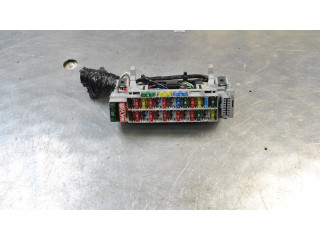   Pojistková skříňka    Opel Corsa B 1999