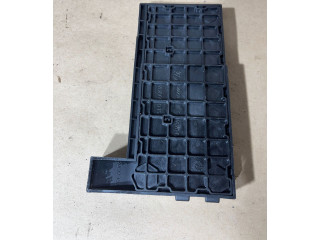 Блок предохранителей 7H6970187FD, 7h0937550   Volkswagen Transporter - Caravelle T5      