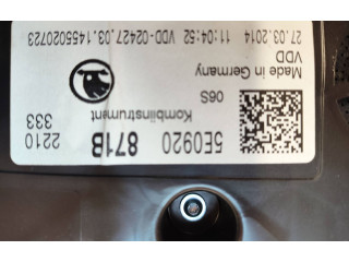 Панель приборов 5E0920871B, VDD0242703 Skoda Octavia Mk3 (5E)