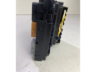 Блок предохранителей  9661086980, L10   Peugeot 207    