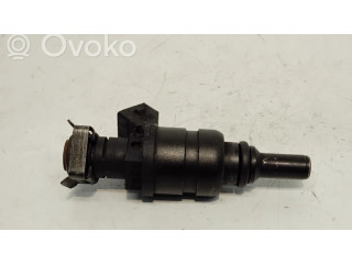 Vstřikovač 1427240 BMW 5 E39 pro benzínový motor 2.0 0796