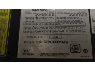 Радио/ проигрыватель CD/DVD / навигация