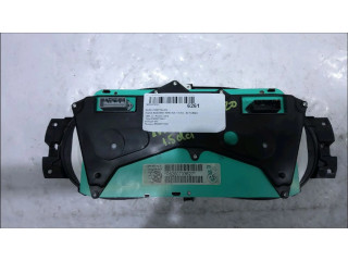 Панель приборов Dacia Sandero