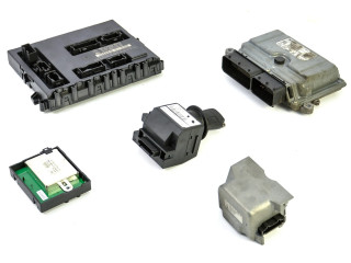 Комплект блоков управления A6401502879, 6401502879 Mercedes-Benz A W169