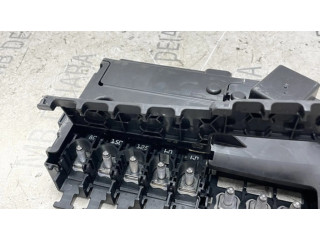 Pojistková skříňka A2135406100 Mercedes-Benz E W213 2019