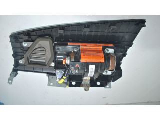 Подушка безопасности водителя    Nissan Tiida C11