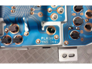 Přístrojová deska Mazda 323 BC5NB