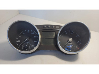 Přístrojová deska Mercedes-Benz GL X164 2008 A1645408847, 002964