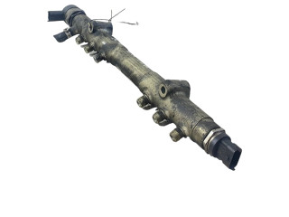 Топливная рампа 8699179, 005182L2 Volvo V70