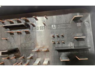 Блок предохранителей  1K0937125A   Audi A3 S3 8P    