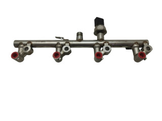 Vstřikovací lišta A2710705495, A2711530328 Mercedes-Benz E W212 271860