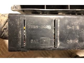   Pojistková skříňka 71543050, 71543052   Nissan Maxima 1999