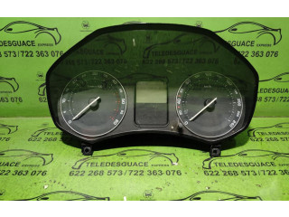 Панель приборов 1Z0920812D Skoda Octavia Mk2 (1Z)