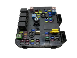 Блок предохранителей 95031447   Chevrolet Captiva    