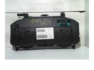 Панель приборов 8201060289, 8201060289   Renault Clio III       