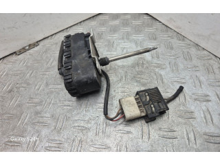 Моторчик стеклоочистителя 6907856, 0390206220 Land Rover Range Rover L322