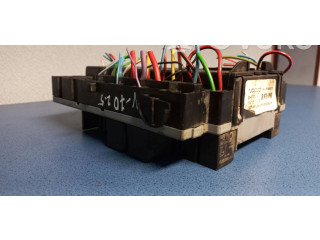 Блок предохранителей 8645170 Volvo V70